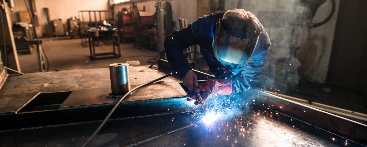 Welder performing MIG/TIG welding